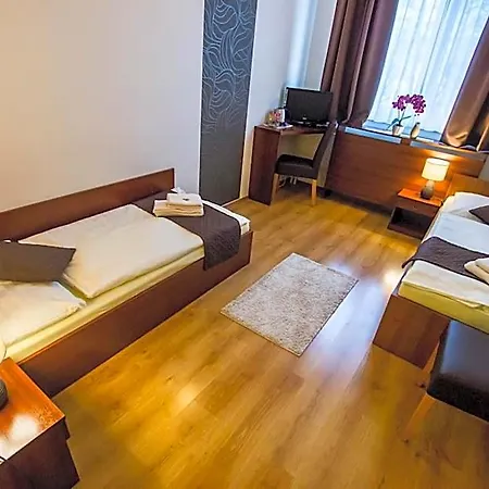 Отель Fit - Contactless Check In 3*