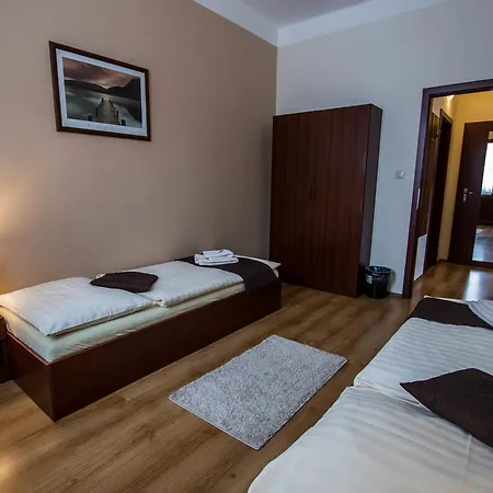 Fit - Contactless Check In 3* Zwoleń