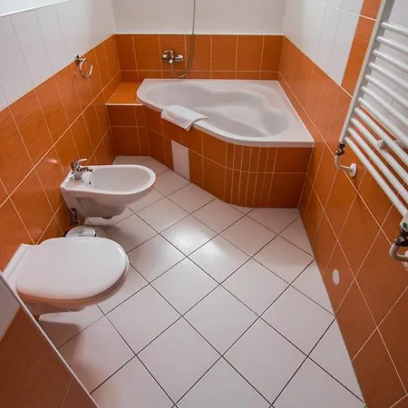 Hotel Fit - Contactless Check In 3*