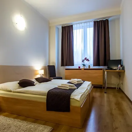 Fit - Contactless Check In מלון